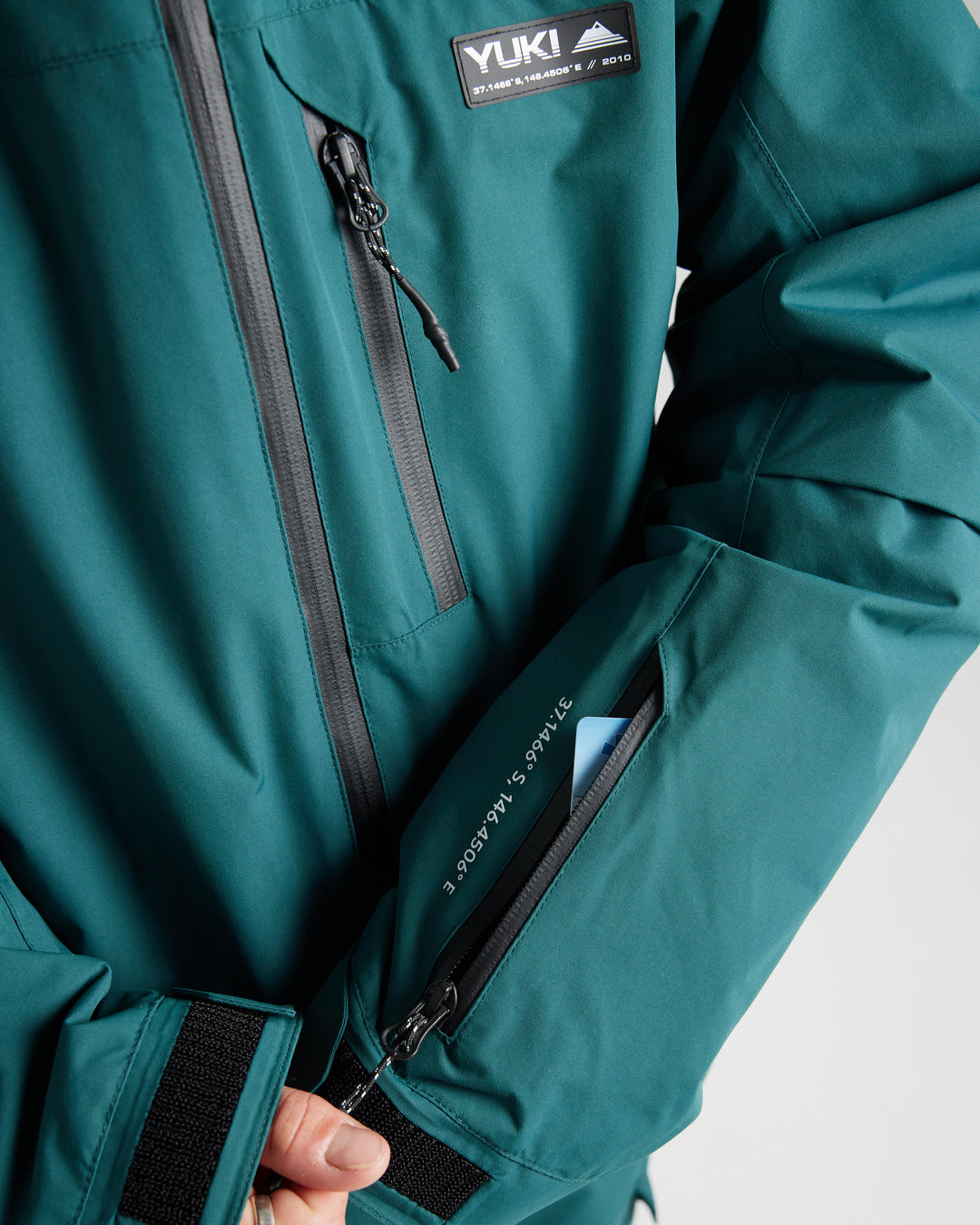 ゆき Plus Size Logo Hoodie | Black | Jack & Jones®