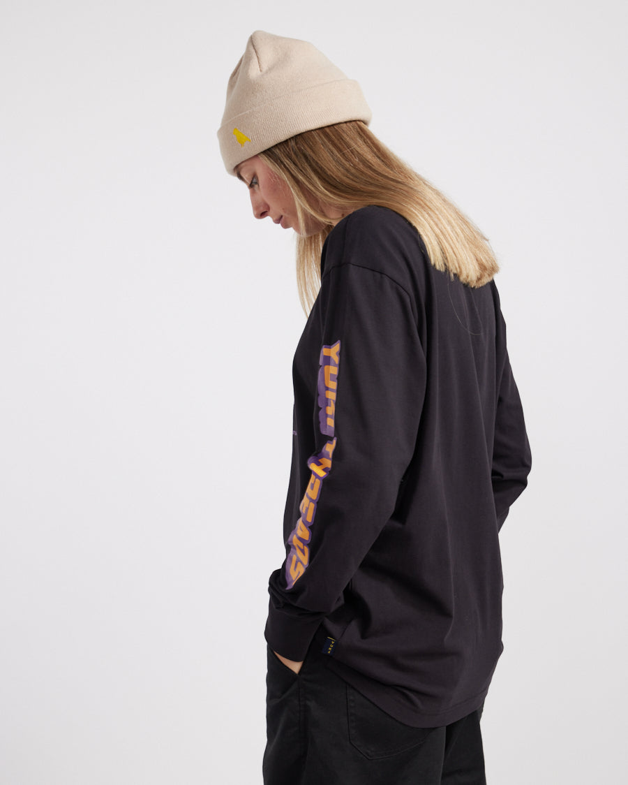 Y2K LS Tee Black – Yuki Threads